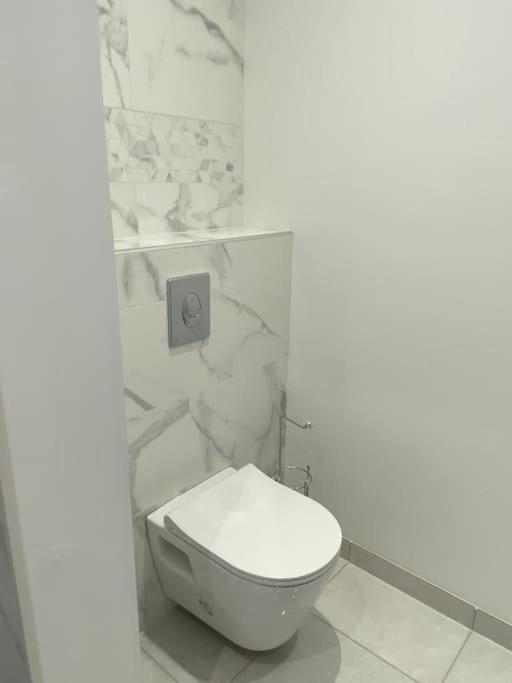 Maison Avec Jacuzzi - Louvres Proche Roissy Cdg - Paris 외부 사진